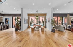 3553 Alana Dr, Sherman Oaks, CA 91403