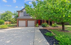 222 Primrose DR, Kyle, TX 78640
