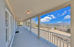 2534 Paris Mtn Road, Elliston, VA 24087