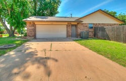 1405 Creston Way, Edmond, OK 73012