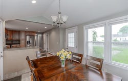 40 Lufkin Court, Warwick, RI 02888