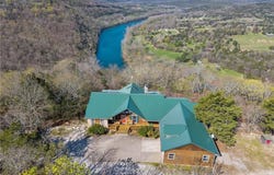 161 County Road 210, Eureka Springs, AR 72632