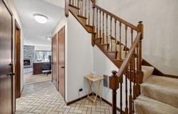 408 S Dee Road, Park Ridge, IL 60068