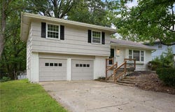 8206 Elm Avenue, Raytown, MO 64138