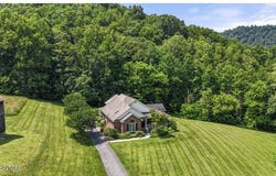 4151 CAVE SPRINGS Rd, Tazewell, TN 37879