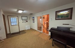 2223 Warford Street, Perry, IA 50220