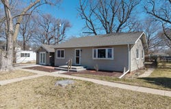 531 S 9th St, Geneva, NE 68361