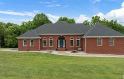 547 Burns Way, Glasgow, KY 42141