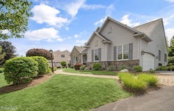 22 Hilander Drive, Colonie, NY 12211
