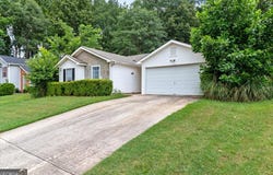 122 Lake, Mcdonough, GA 30253