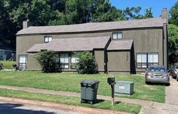 3335 FAIRBANKS, Memphis, TN 38128