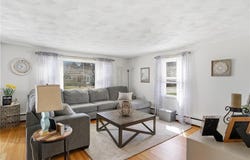 514 Killingly Street, Johnston, RI 02919