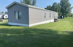 5339 Calvary Trail, Melrose, IA 52569