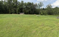 233 N N Smith Road, Waymart, PA 18472