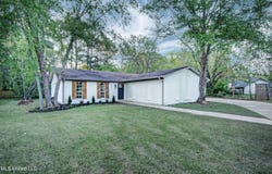 394 Woodcliff Drive, Jackson, MS 39212