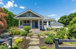 384 Winnacunnet Road, Hampton, NH 03842
