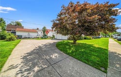 131 E 206th Street, Euclid, OH 44123