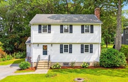32 Dividence Rd, Reading, MA 01867