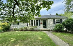 404 Harmony Road, Middletown, NJ 07748