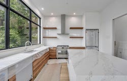 610 N Oak Cliff Boulevard, Dallas, TX 75208