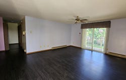 4591 S Greenridge Cir, Greenfield, WI 53220