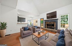 140 Glencrest Drive Drive, Commerce, GA 30529