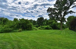 925 Redwood Circle, Liberty, MO 64068