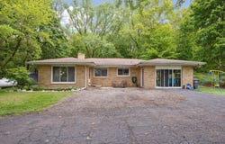 5245 Puetz Road, Stevensville, MI 49127