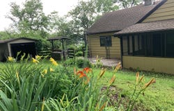 144 Riverside Dr, Waterford, WI 53185