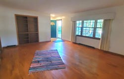 918 E Mcgee Street, Springfield, MO 65807