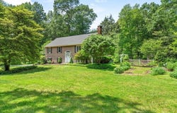 6 Mattakeesett Lane, Norwell, MA 02061