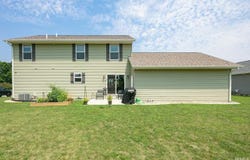 23956 Oakdale Street, Elkhart, IN 46516