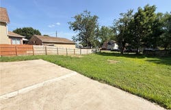 2577 E Midlothian Boulevard, Struthers, OH 44471