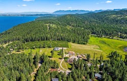 33676 Hilltop Terrace, Bigfork, MT 59911