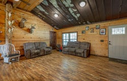 253 Hartline Road, Trenton, GA 30752