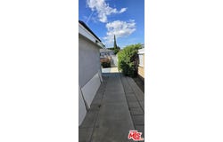 17550 Willard, Northridge, CA 91325