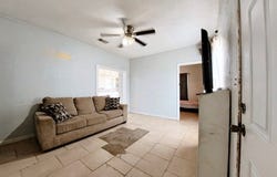 807 E C St, Monahans, TX 79756