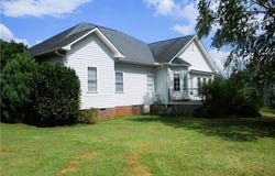 1324 Falcons Drive, Walhalla, SC 29691