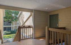 9481 Highland Oak Dr, Tampa, FL 33647
