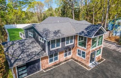 40 Friendly Road, Smithtown, NY 11787
