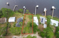 134 River Drive, Panacea, FL 32346