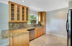 2849 NE 14th Ave, Wilton Manors, FL 33334