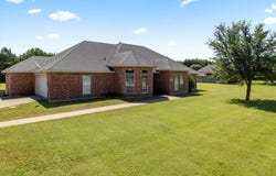 208 Burtonwood Circle, Ovilla, TX 75154