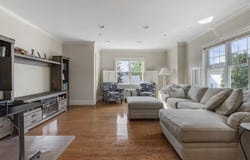 50 Clemence St, Cranston, RI 02920