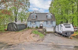 57 Oak Street, Franklin, NH 03235