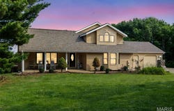 795 Schluersburg Road, Augusta, MO 63332