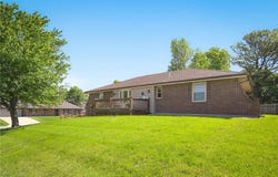815 NE Independence Avenue, Lee's Summit, MO 64086