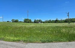 2585 S Wilson Rd, Radcliff, KY 40160