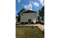 412 4th Avenue, Three Rivers, MI 49093