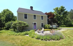 32 Old Fairgrounds Road, Readfield, ME 04355